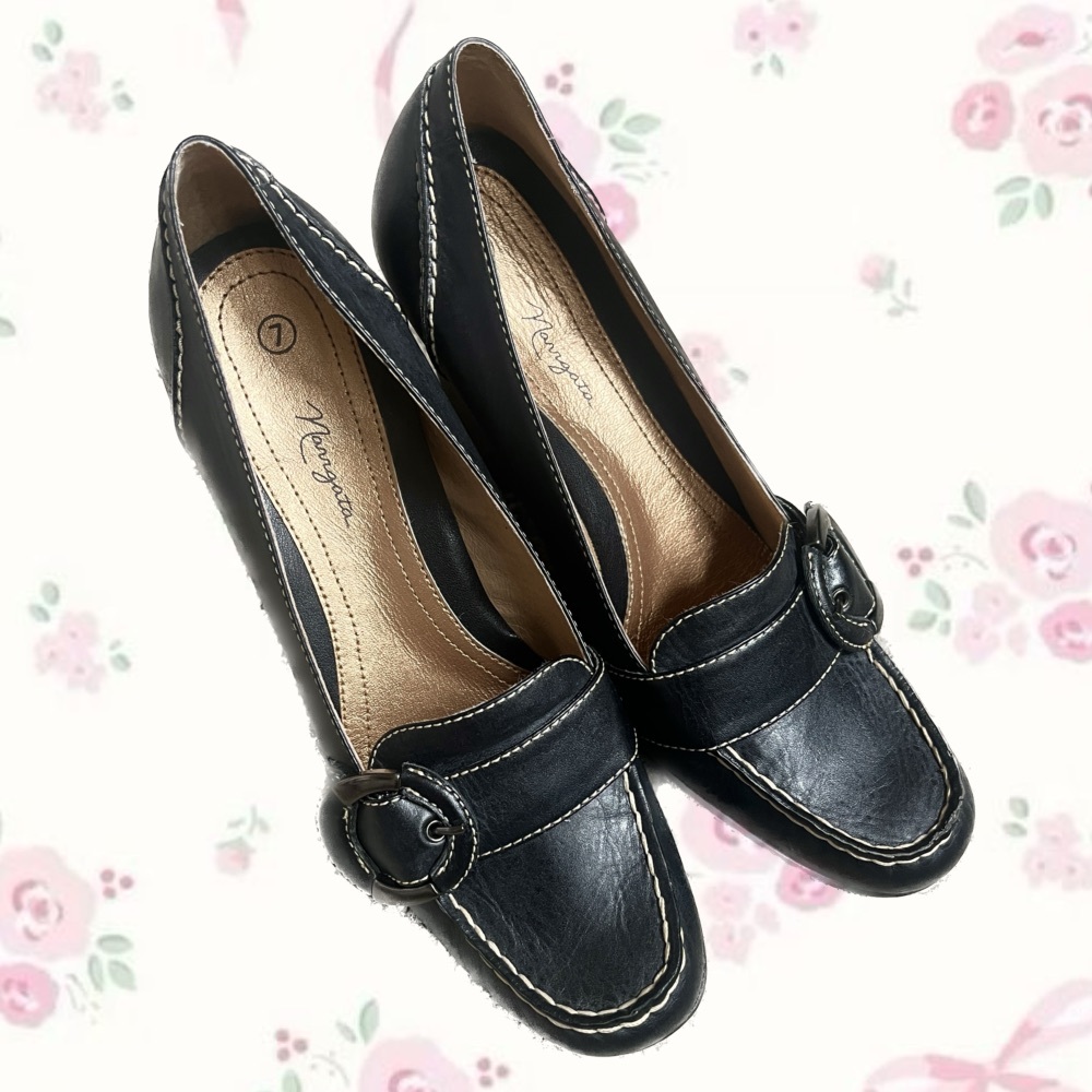 Brown Y2K wedges